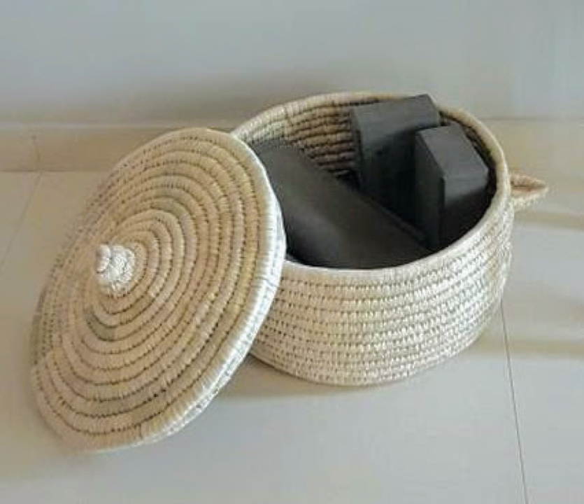 Plain Basket with Lid