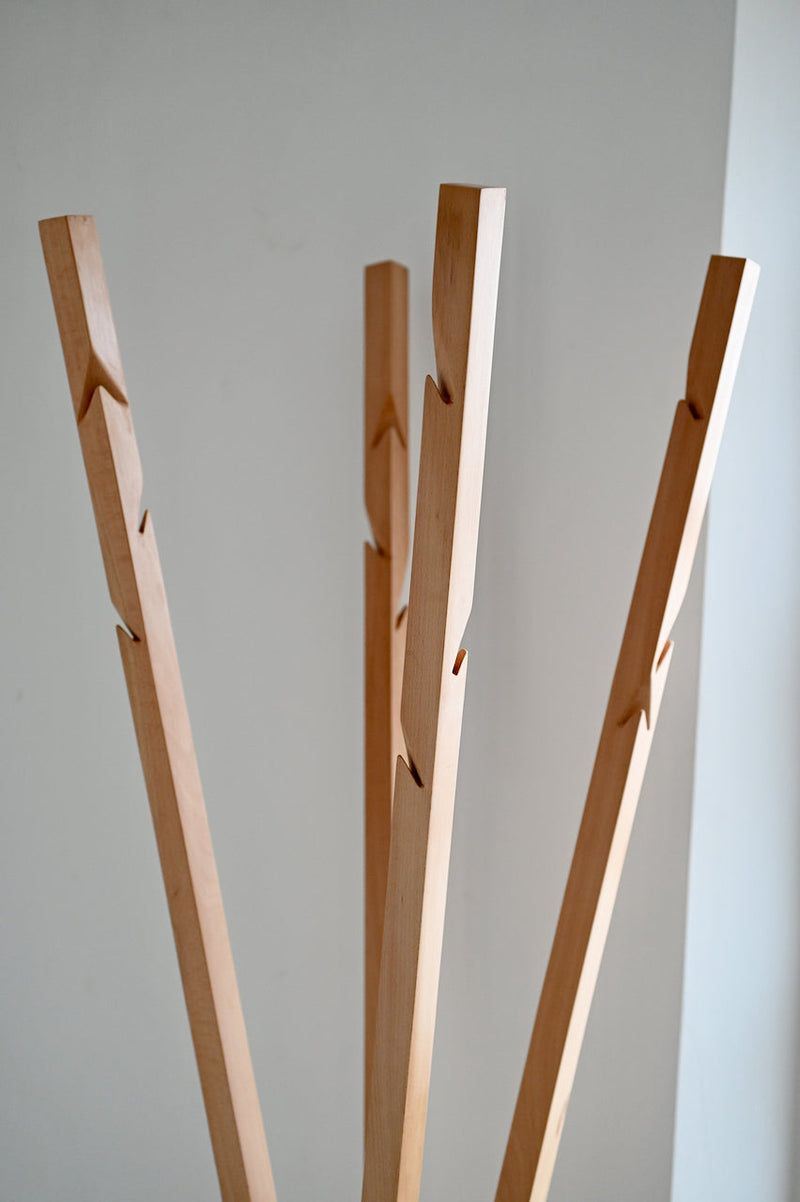 Poles Wood Hanger