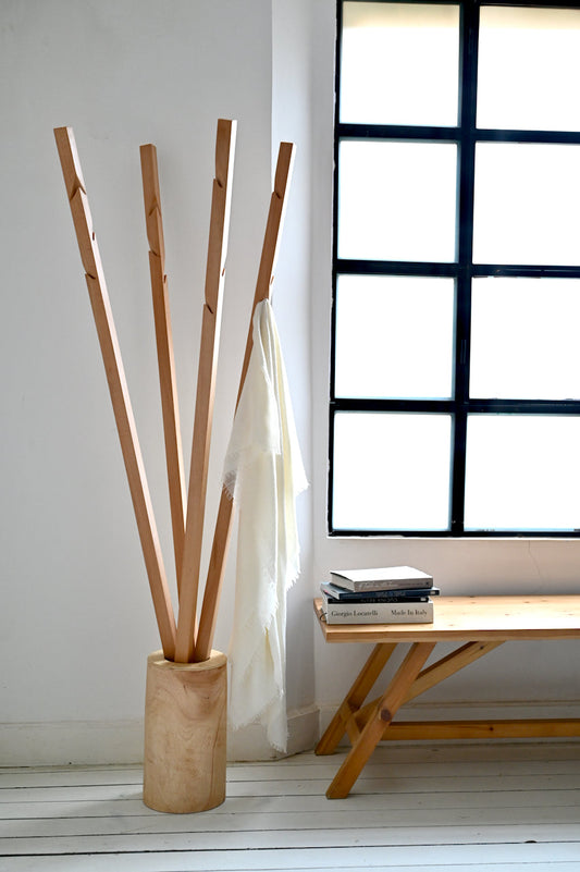 Poles Wood Hanger