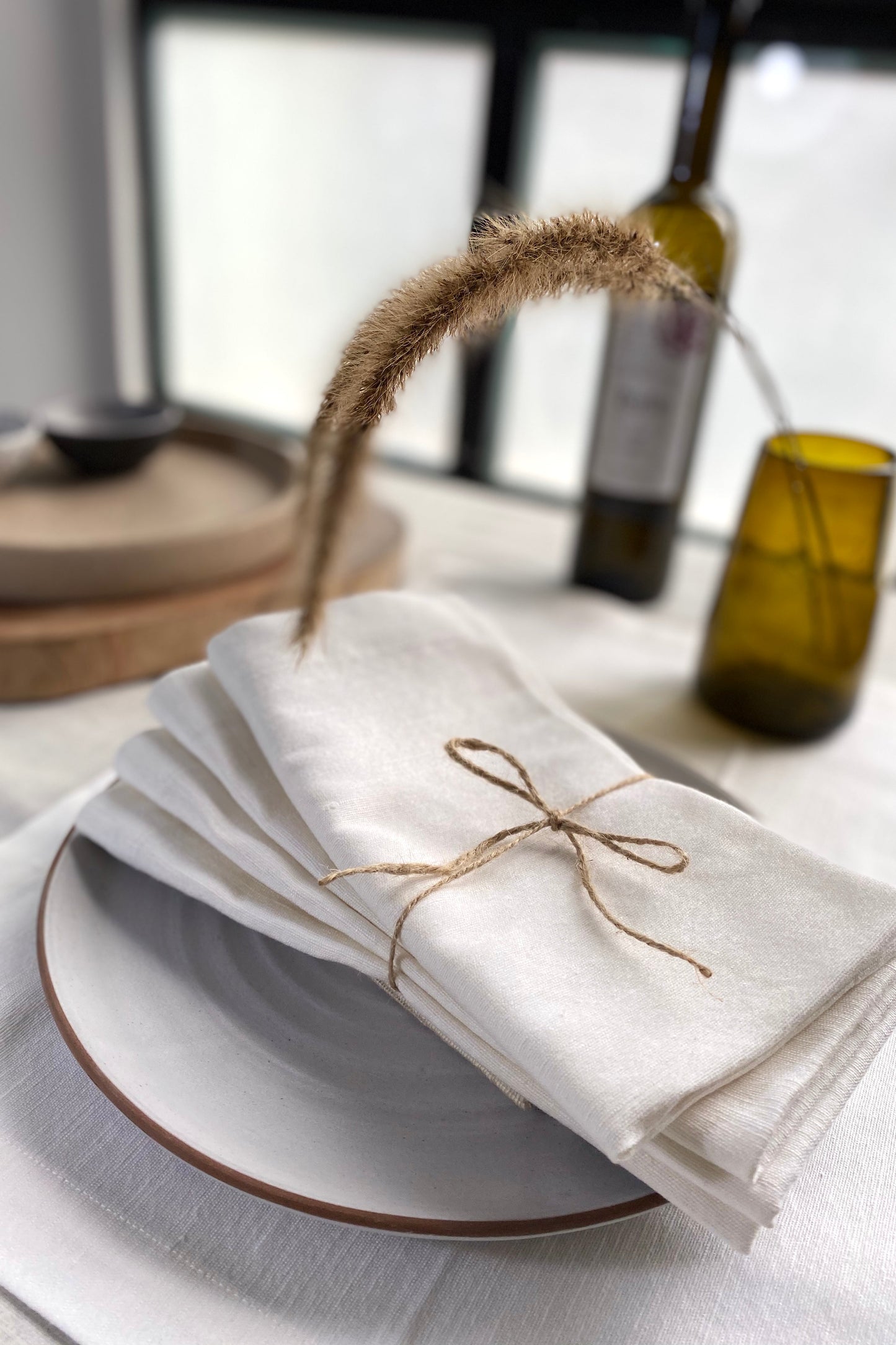 White Linen Towels (Set f 4)
