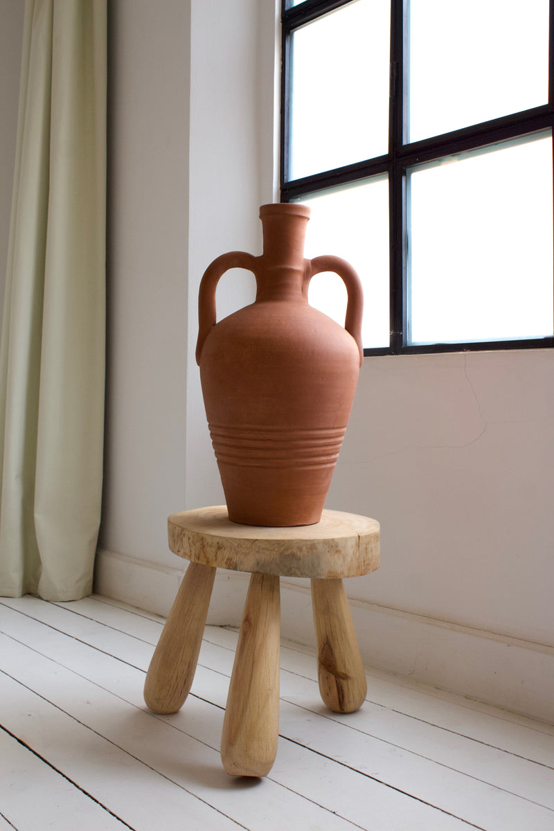 Clay Vase Ballaas