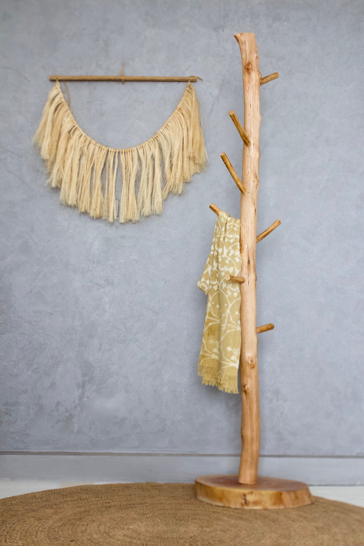 Tree Log Hanger